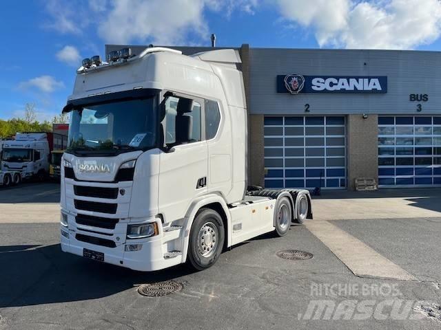 Scania R 590 Prime Movers