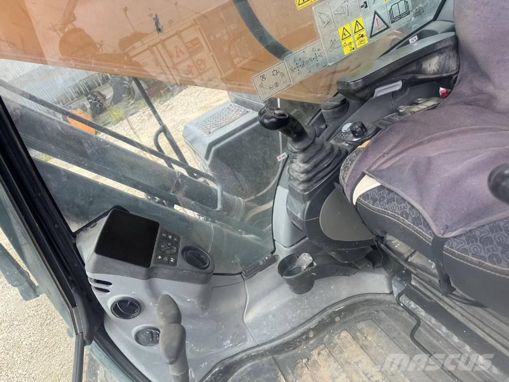 CASE CX 300 D Crawler excavators