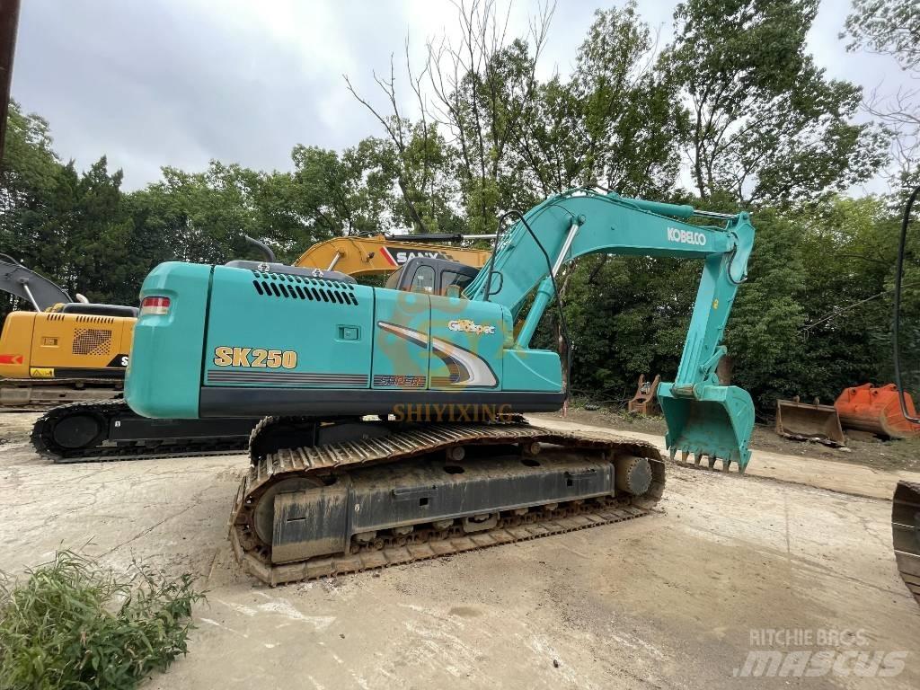 Kobelco 250 Crawler excavators