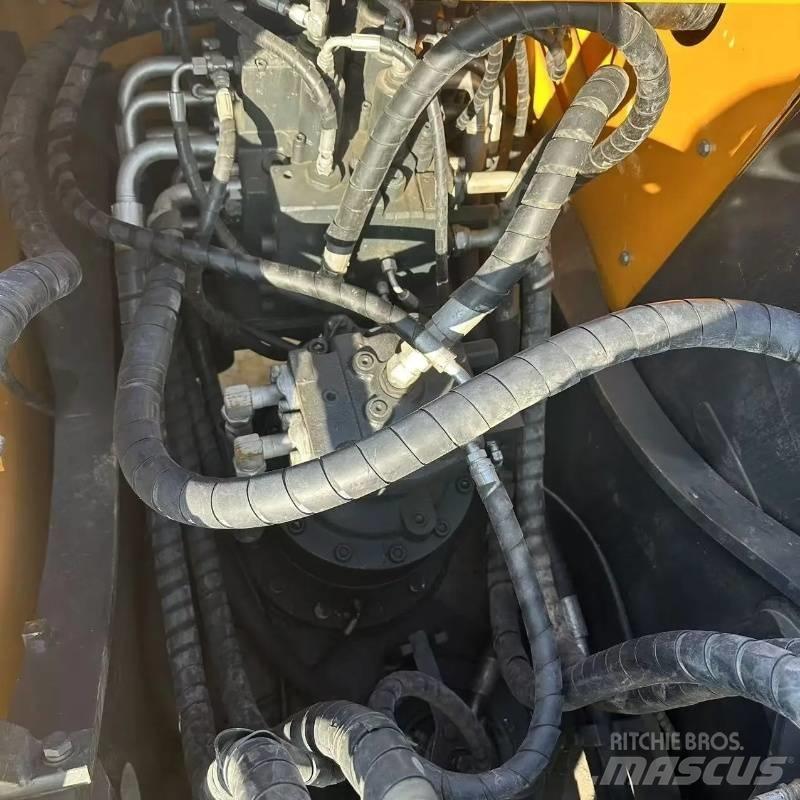 Hyundai R225 Crawler excavators