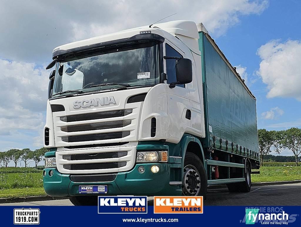 Scania G320 Curtain sider trucks