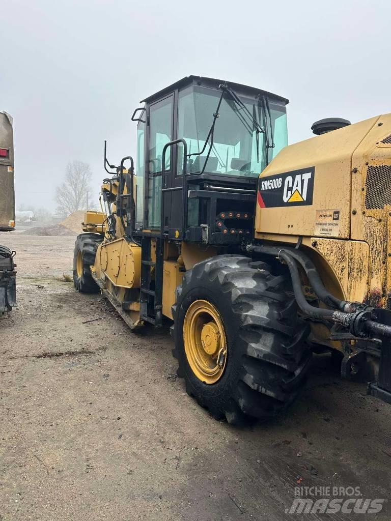 CAT RM 500 Asphalt recycling