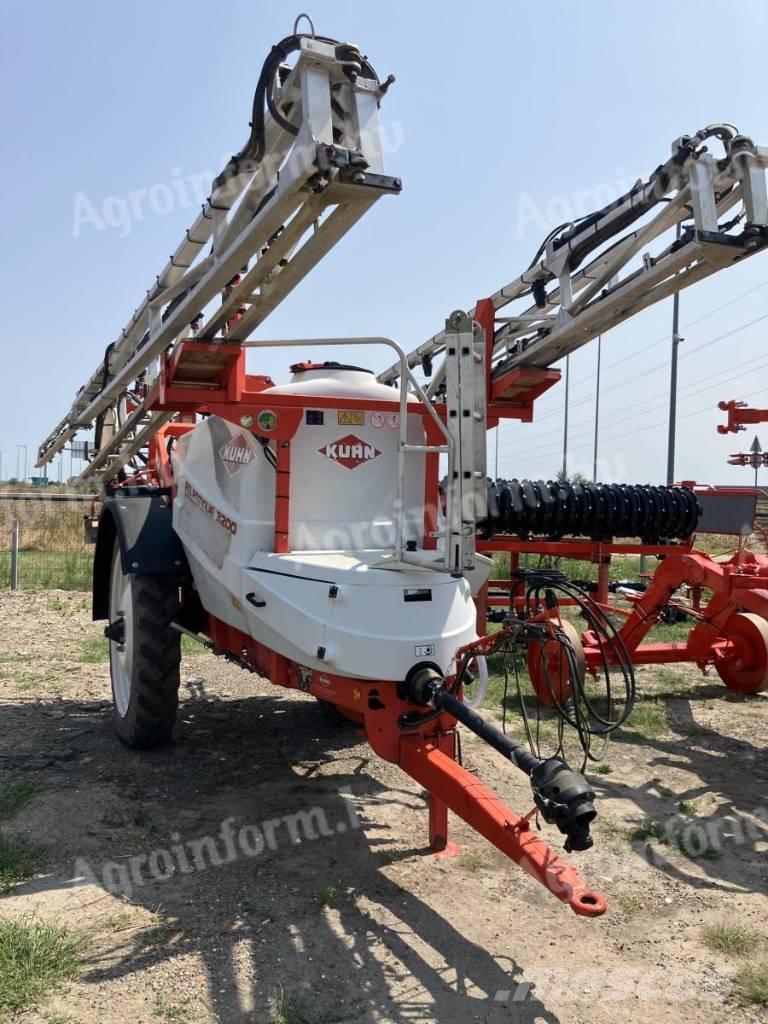 Kuhn Atlantique 3200 Trailed sprayers