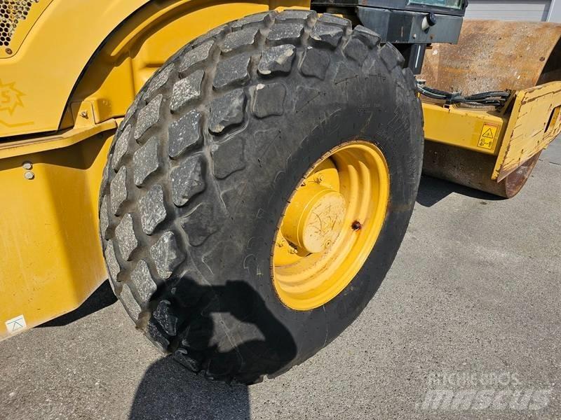 CAT CS56 Vibroplatte Single drum rollers