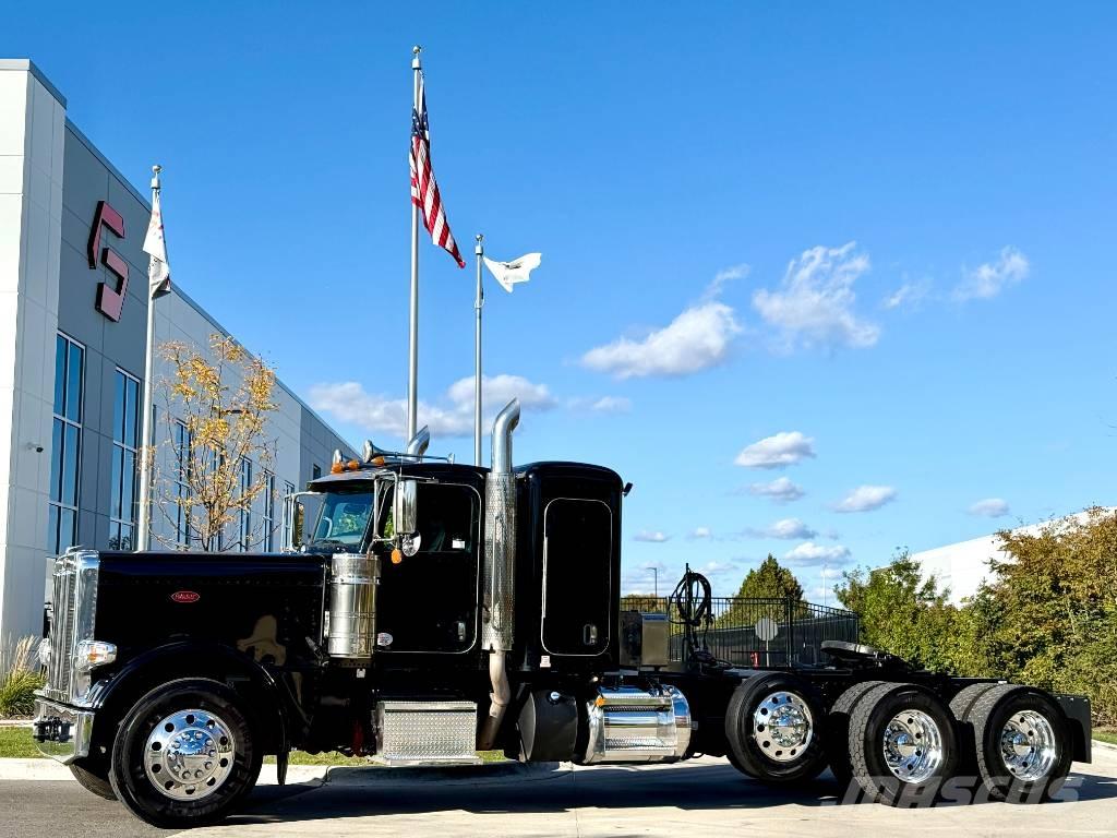 Peterbilt 389 Prime Movers