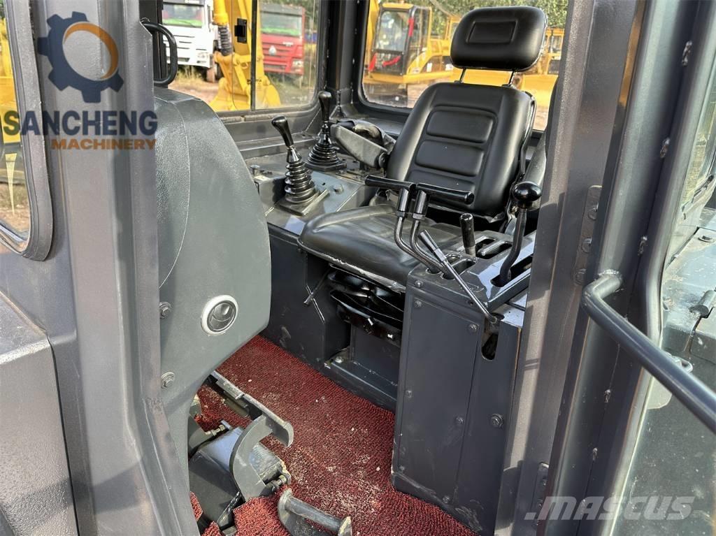 Shantui SD 22 Crawler dozers