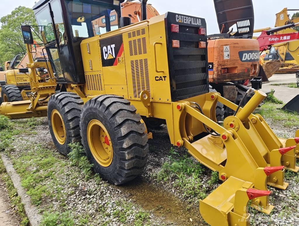 CAT 120 H Graders