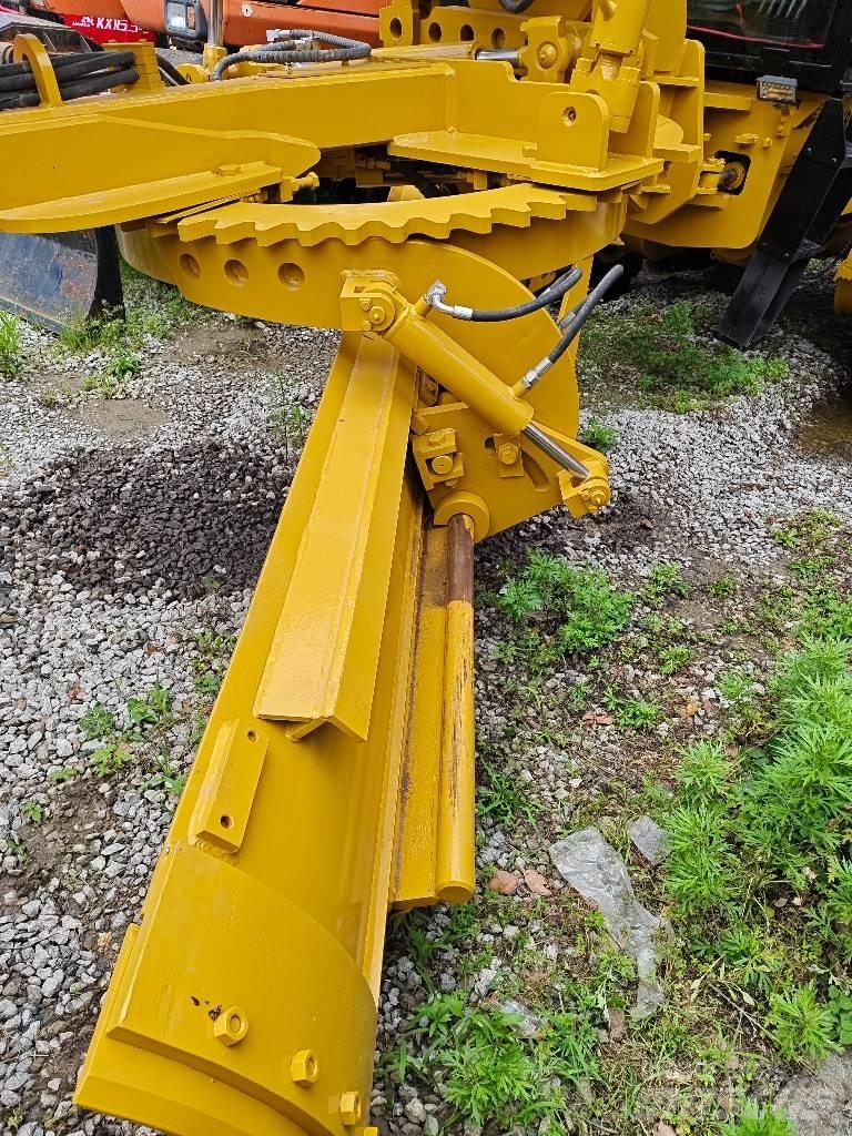 CAT 120 H Graders