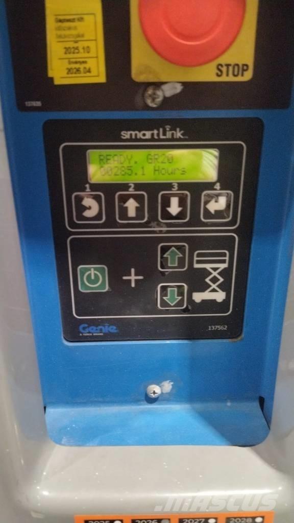 Genie GR 20 Used Personnel lifts and access elevators
