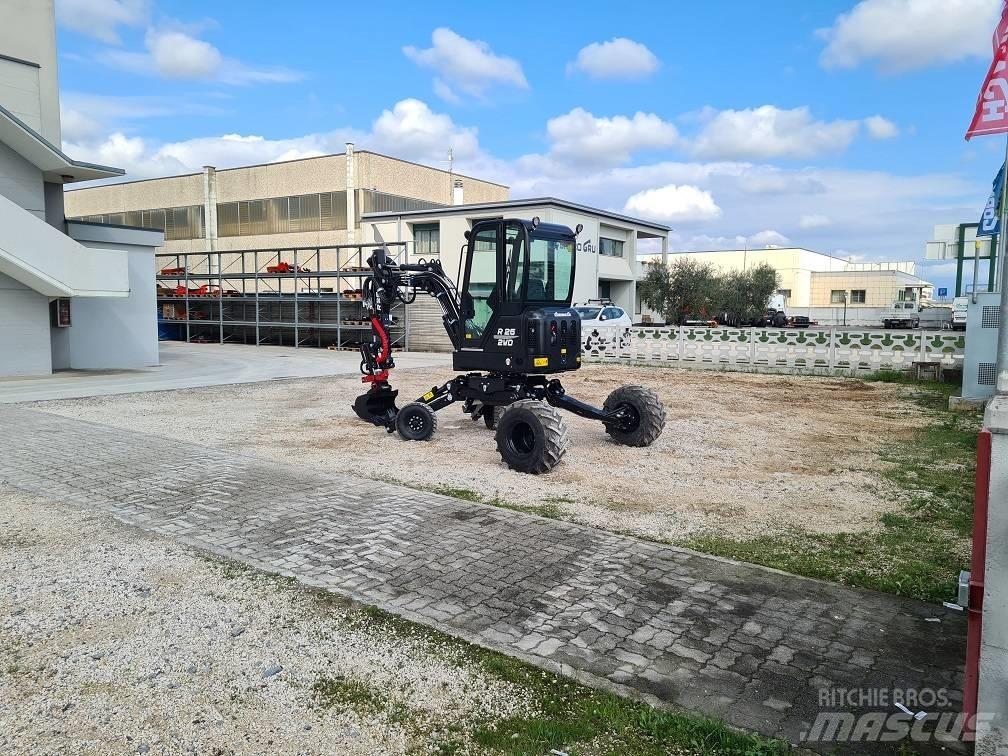 Euromach R25 Special excavators