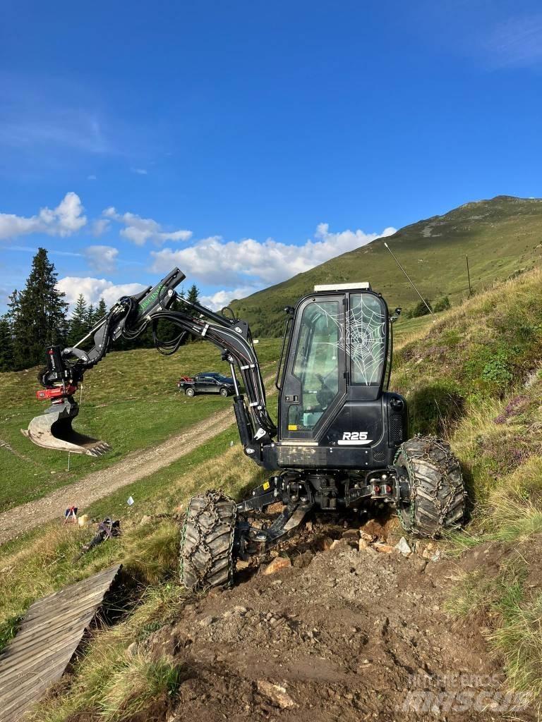 Euromach R25 Special excavators