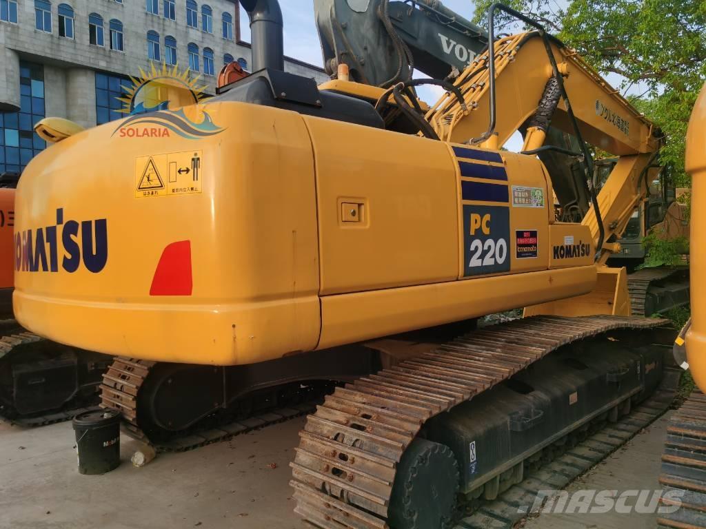 Komatsu PC 220-7 Crawler excavators