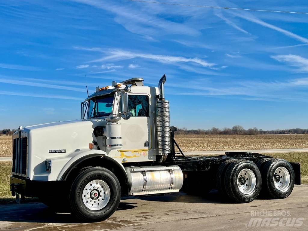 Kenworth T 800 Prime Movers