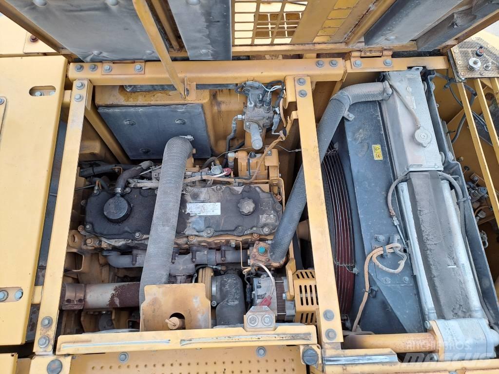 CAT 328 D LCR Crawler excavators