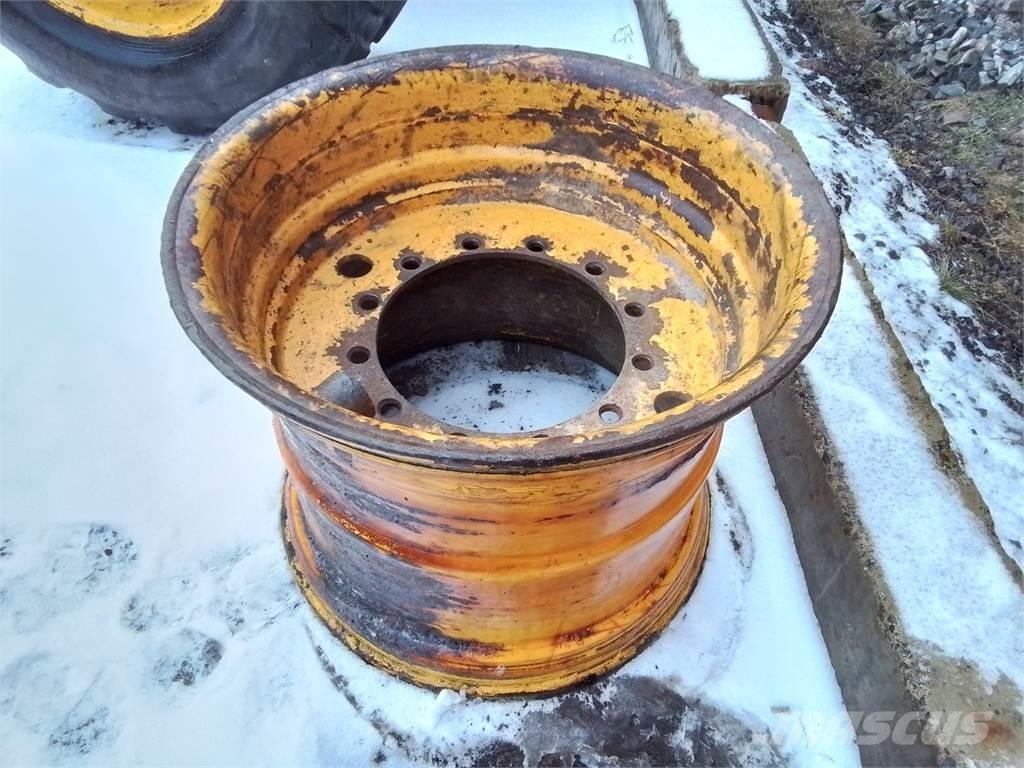 Rottne H20 24x30,5 Tyres, wheels and rims