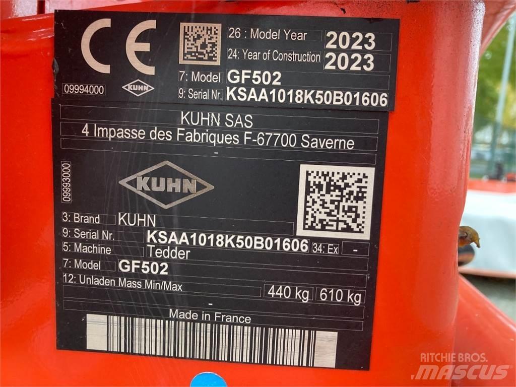 Kuhn GF 502 Rakes and tedders