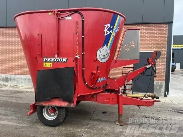 Peecon VME 120 Feed mixer