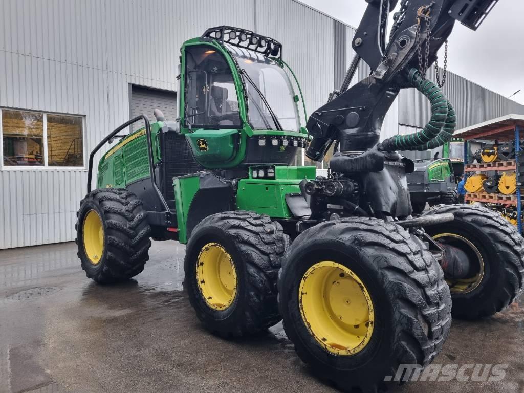 John Deere 1270 G Harvesters
