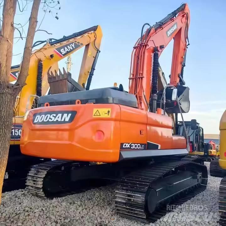 Doosan DH300 Crawler excavators