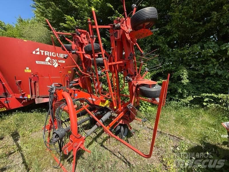 Kuhn GF8702 Farm machinery