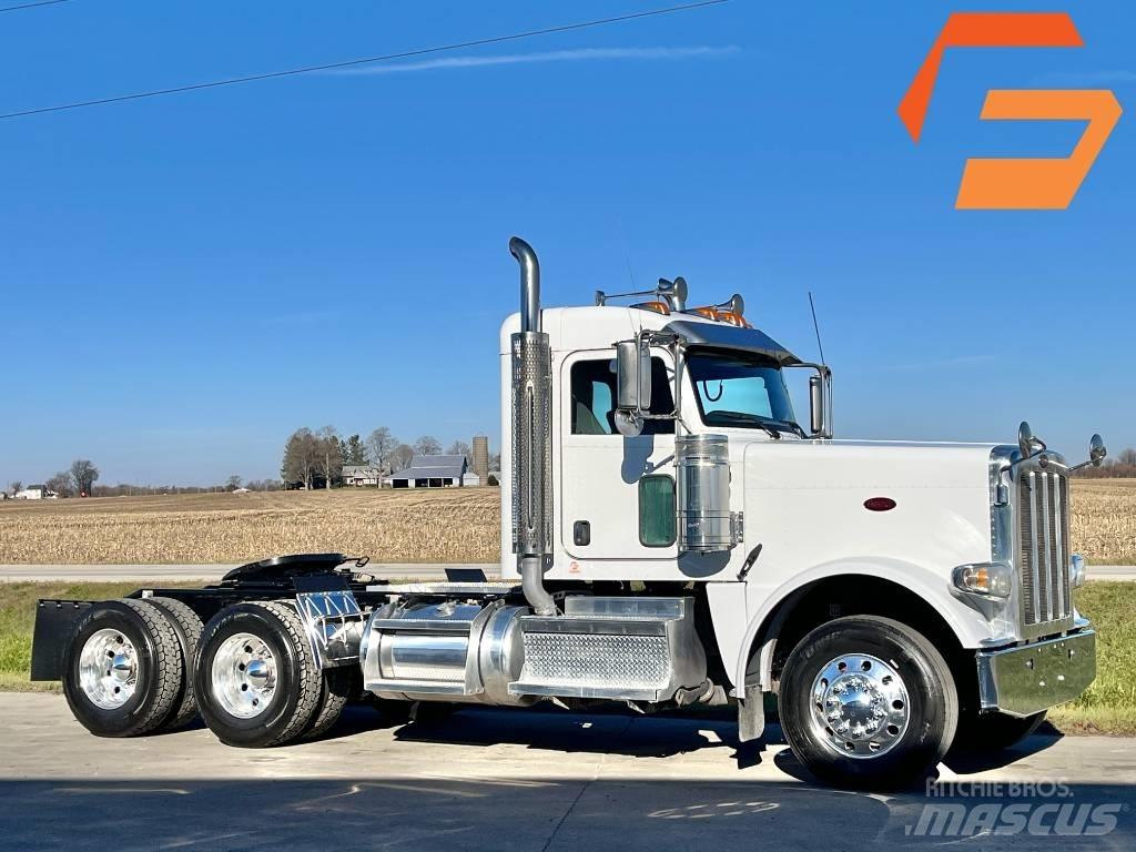 Peterbilt 389 Prime Movers