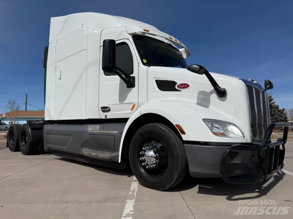 Peterbilt 579 Prime Movers
