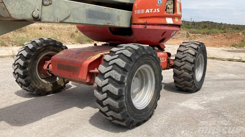 Manitou 165 ATJ Articulated boom lifts