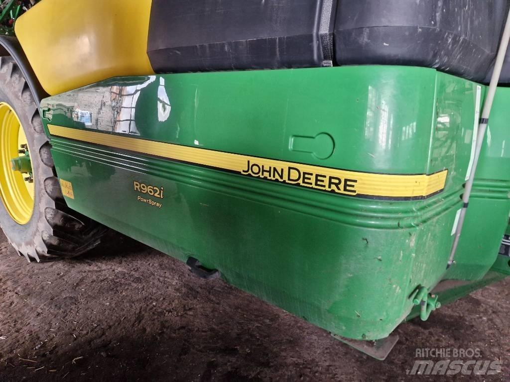 John Deere R 962 i Trailed sprayers