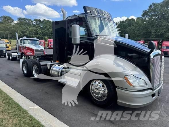 Kenworth T680 Prime Movers