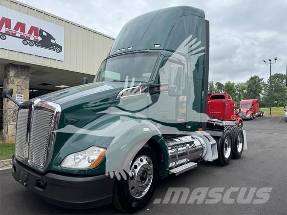 Kenworth T680 Prime Movers