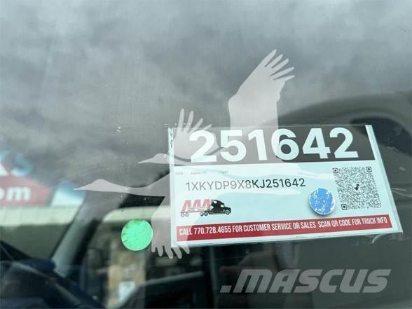 Kenworth T680 Prime Movers