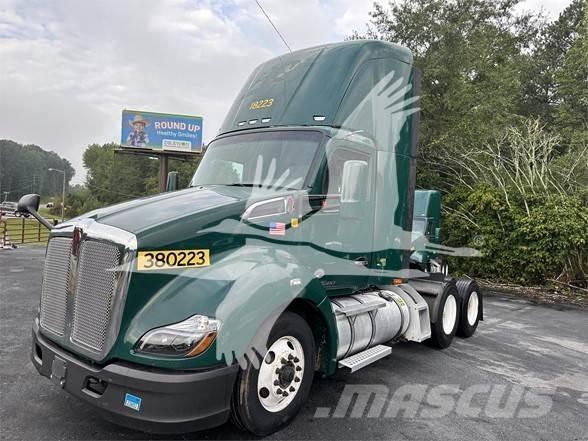 Kenworth T680 Prime Movers
