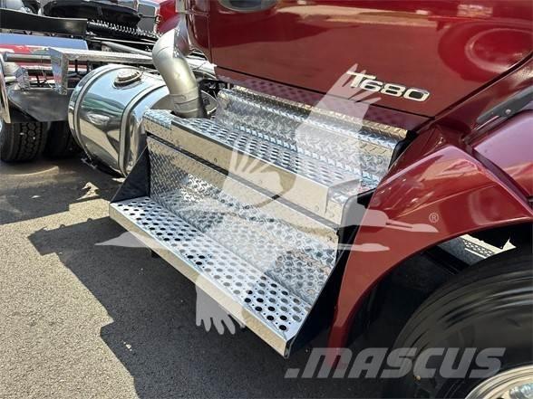 Kenworth T680 Prime Movers