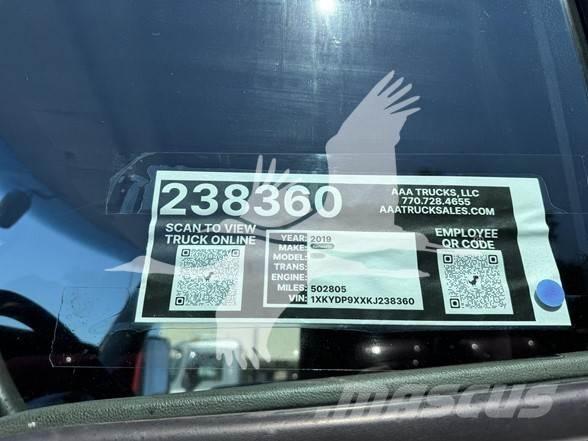 Kenworth T680 Prime Movers