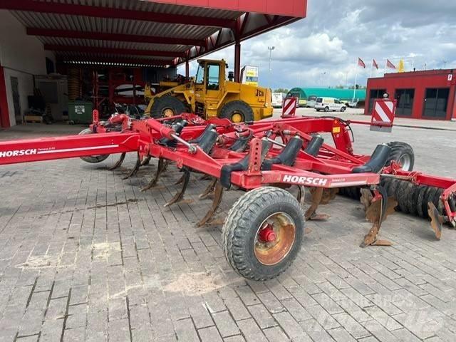 Horsch Terrano 6 FX Cultivators