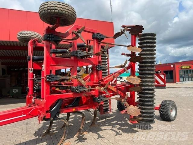 Horsch Terrano 6 FX Cultivators