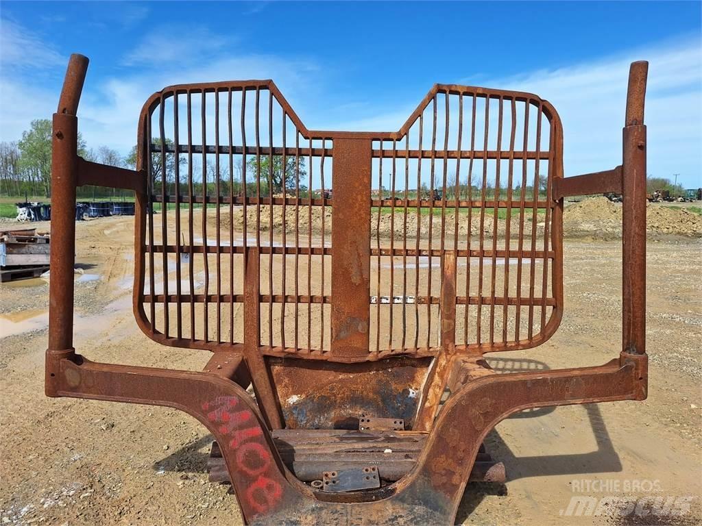 John Deere 1110E Other components