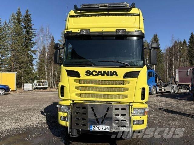 Scania R164G 8*4 Truck mounted cranes
