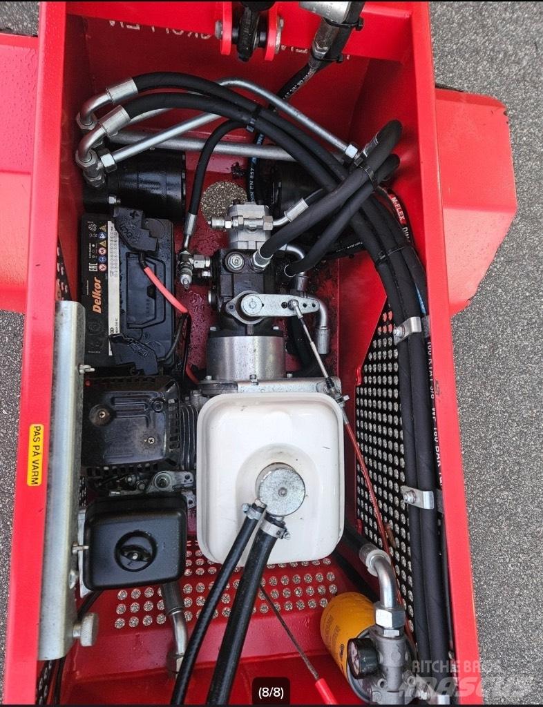 SuperSkub hydro Other groundscare machines