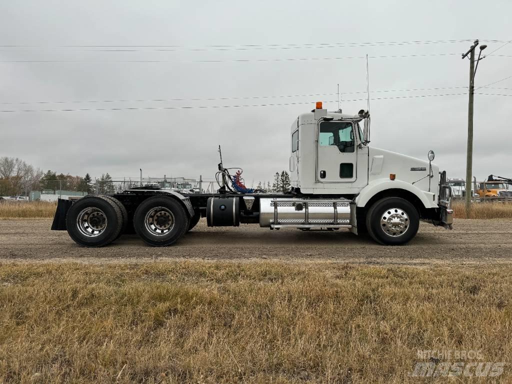 Kenworth T 800 Prime Movers