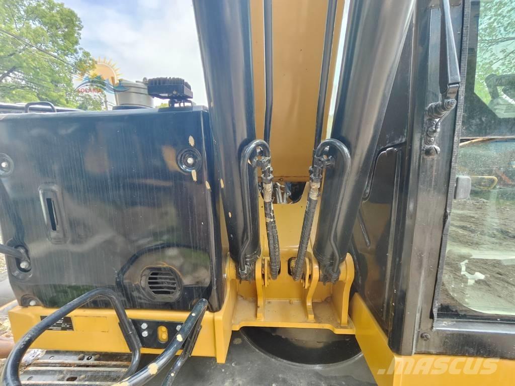 CAT 310 Crawler excavators