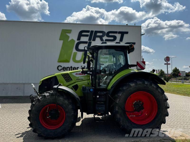 CLAAS AXION 830 Tractors