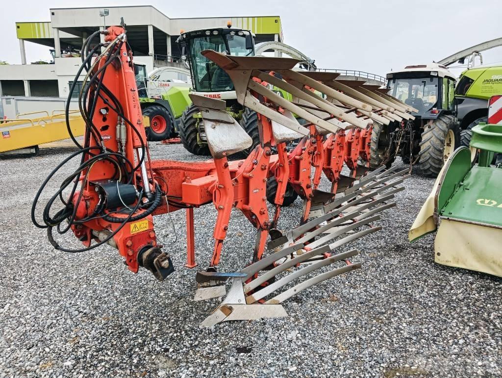 Kuhn Vari-Master 153 Reversible ploughs