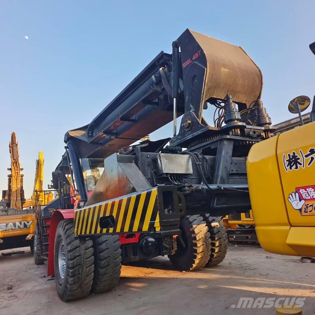 Sany SRSC 45 C30 Reach stackers