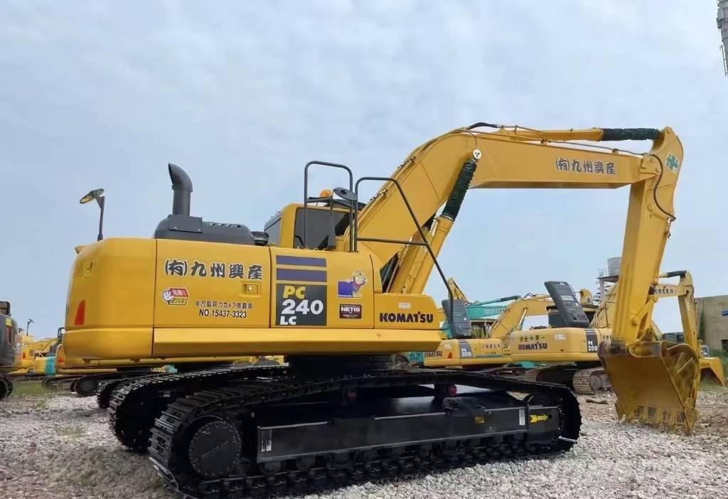 Komatsu PC 240 Crawler excavators