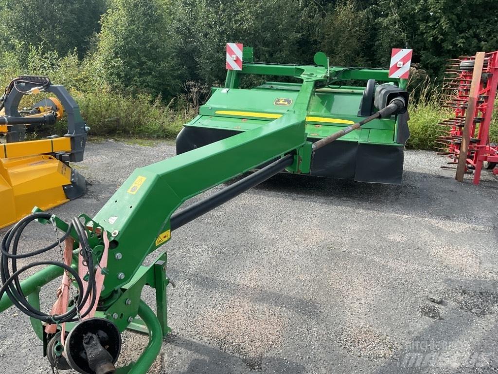 John Deere 530 Mower-conditioners