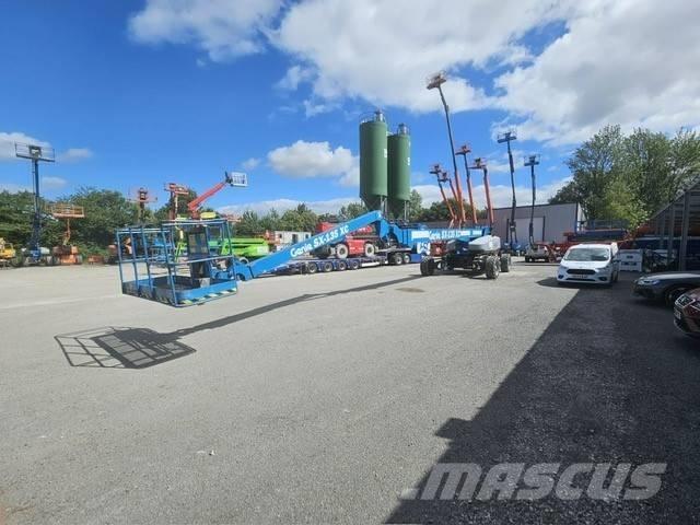 Genie SX135 XC Telescopic boom lifts
