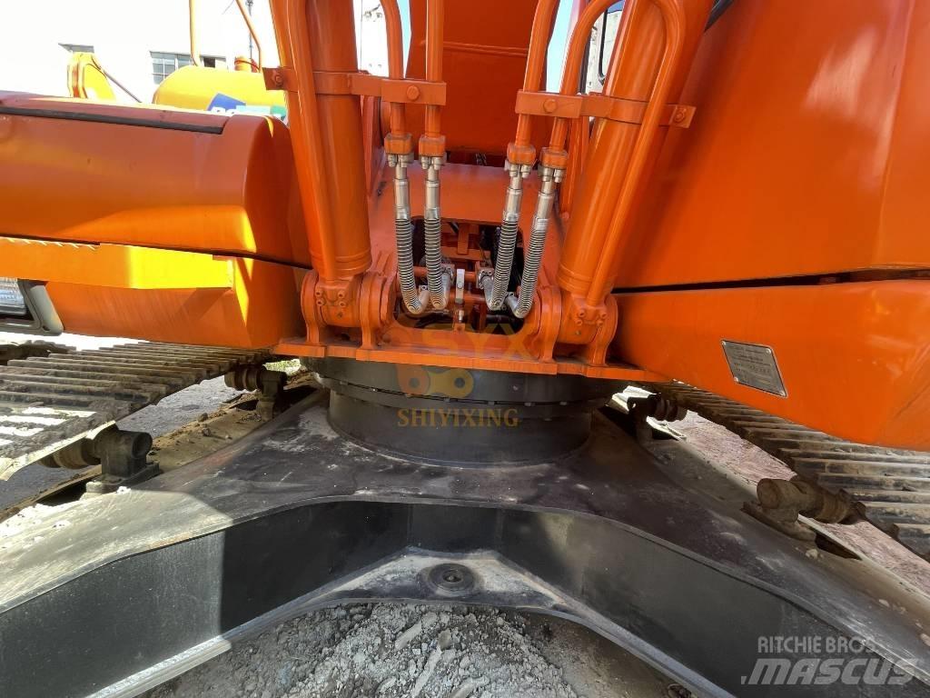 Doosan 220 LC-7 Crawler excavators