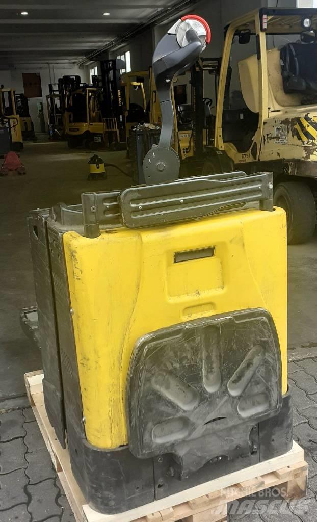 Hyster P2.0S FBW Pedestrian stacker