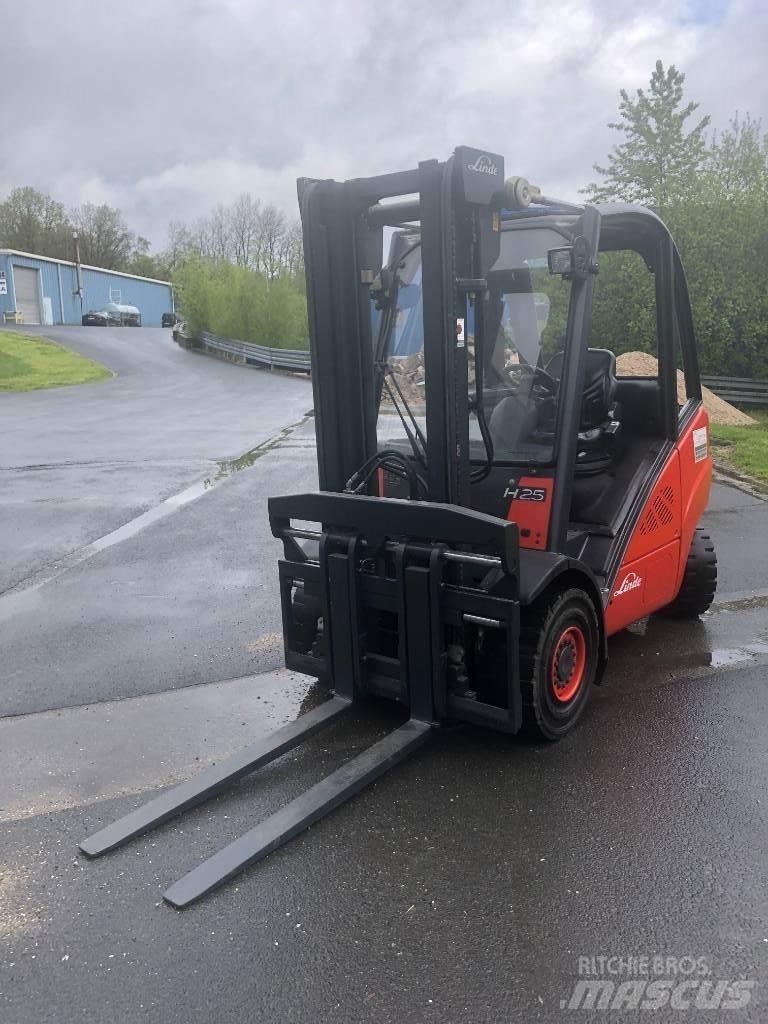 Linde H25T LPG trucks